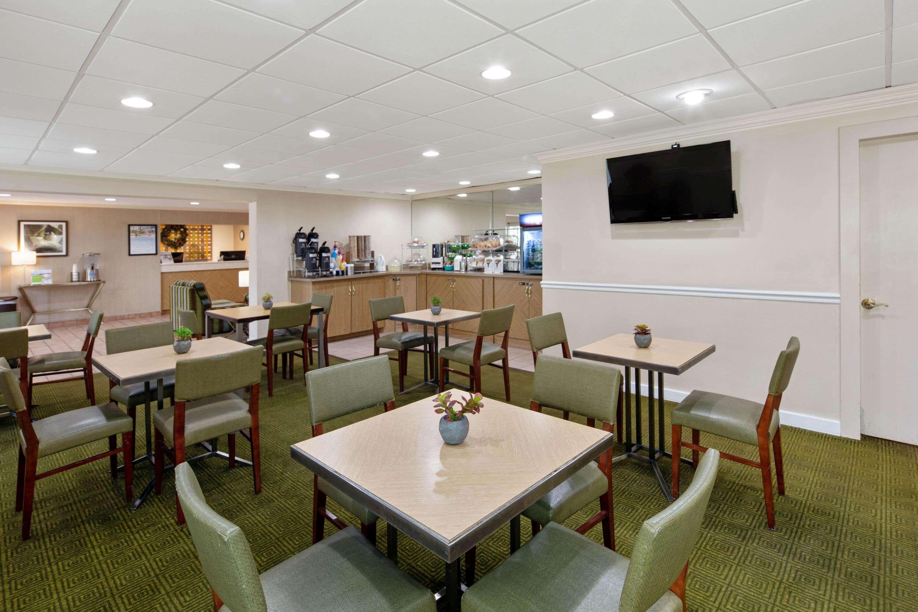 סאנרייז La Quinta Inn & Suites By Wyndham Sawgrass מראה חיצוני תמונה